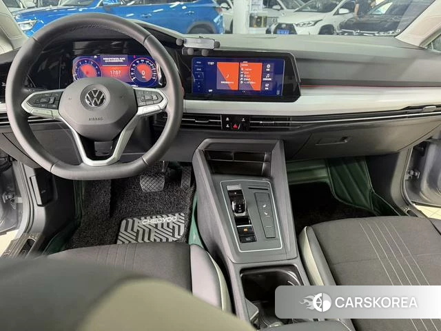 Volkswagen Golf id 4290869 из Китая 22