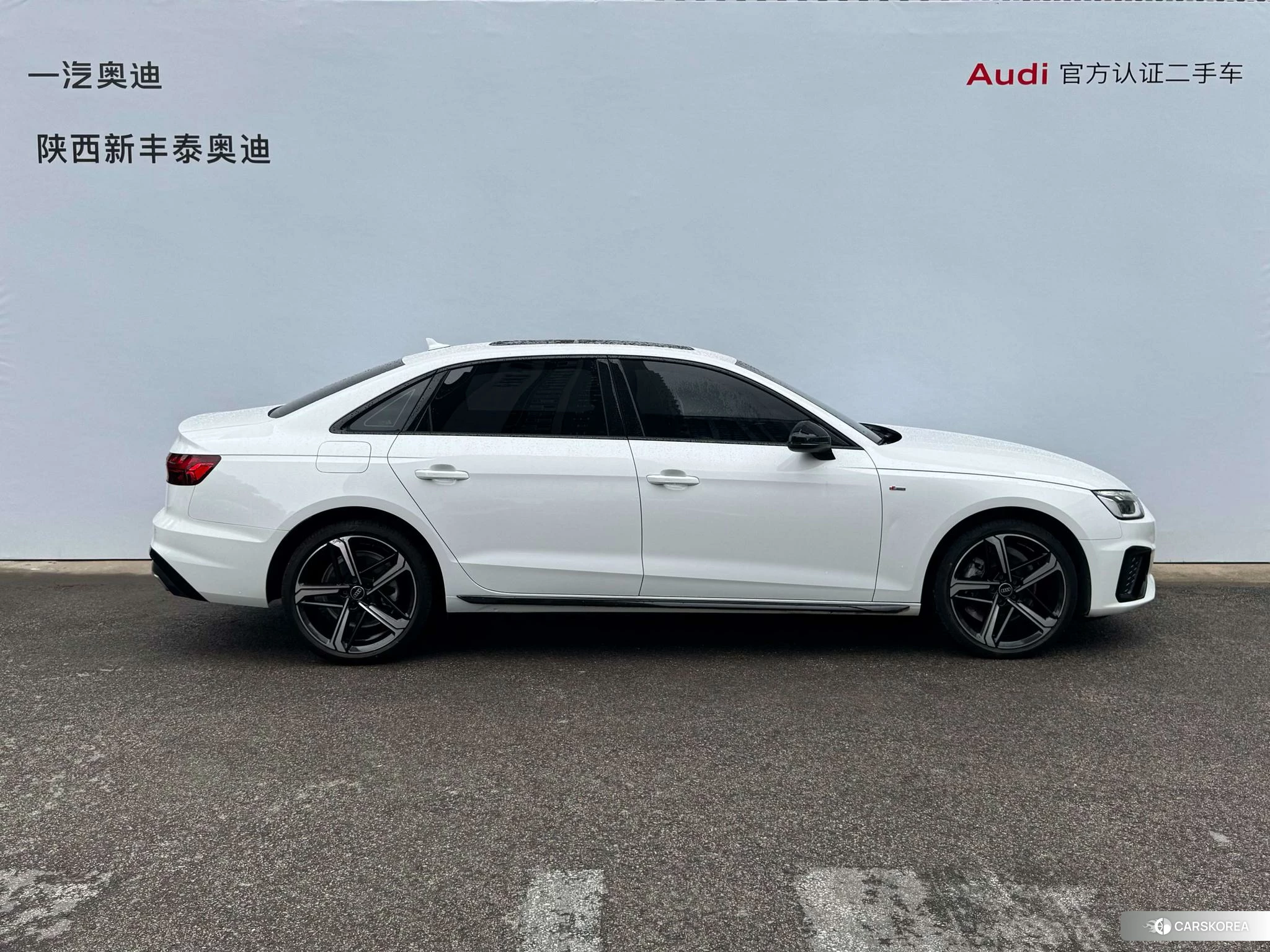 Audi A4L id 4455058 из Китая 16