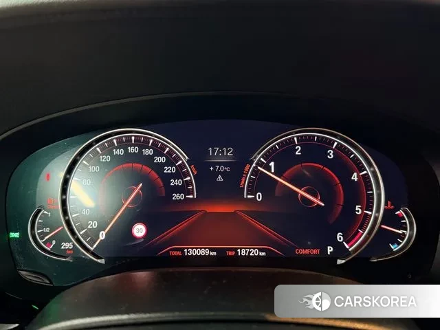 BMW 5 Series (G30) id 3485104 из Кореи 18