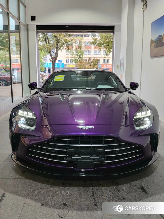 Aston Martin Vantage id 4239483 из Китая 9