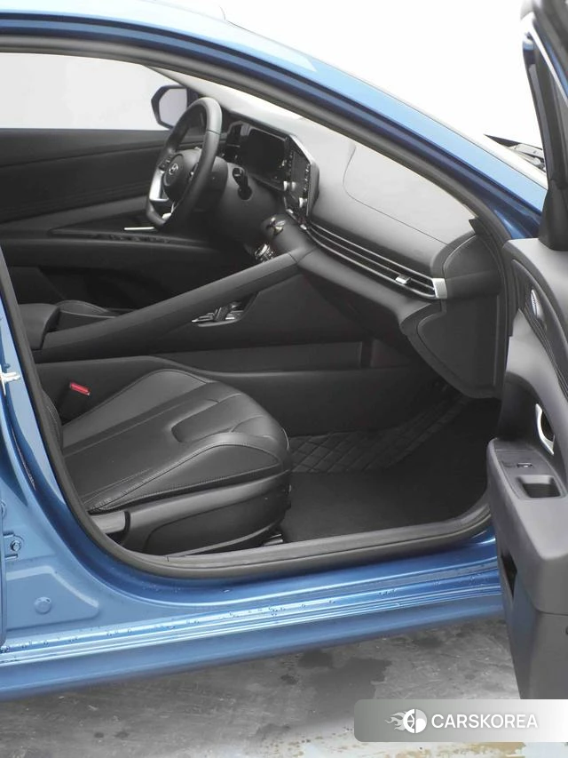 Hyundai Elantra id 4299997 из Китая 28