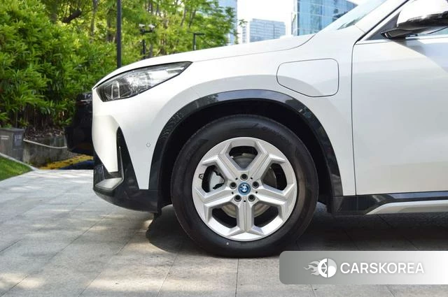 BMW iX1 id 4260374 из Китая 12