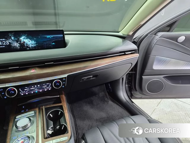 Genesis Electrified G80 (RG3) id 4696459 из Кореи 18