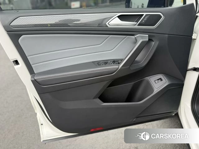 Volkswagen Tiguan X id 4216952 из Китая 23
