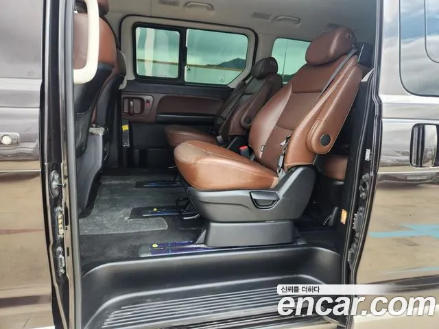Hyundai The New Grand Starex id 2831386 из Кореи 18