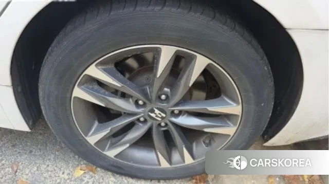 Kia Stinger id 3418232 из Кореи 8