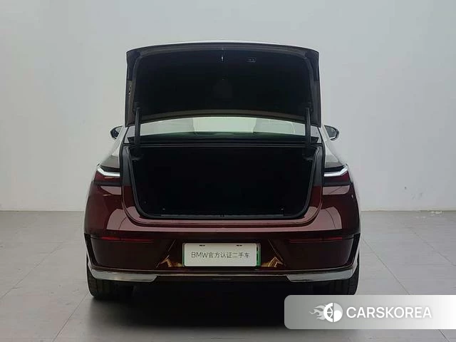 BMW i7 id 4257195 из Китая 16