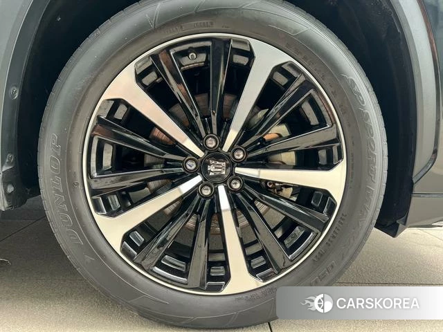 Toyota Crown Lufang id 4263583 из Китая 18
