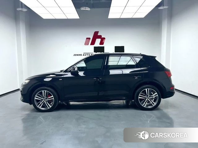 Audi Q5L id 4299965 из Китая 8