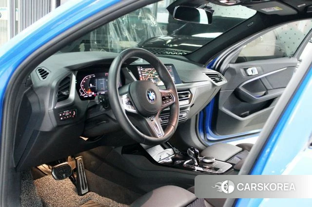 BMW 1 Series (F40) id 3841698 из Кореи 18