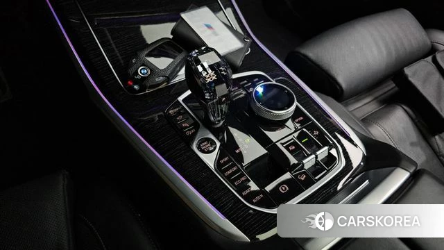 BMW X7 (G07) id 3892845 из Кореи 18
