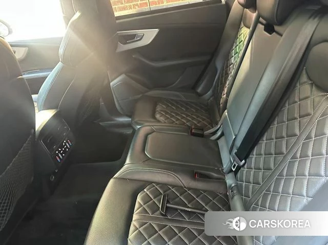 Audi Q8 (4M) id 4849130 из Кореи 9