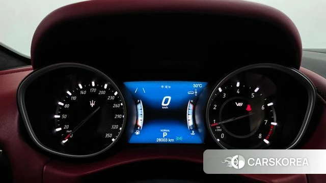 Maserati Levante id 4702719 из Кореи 33