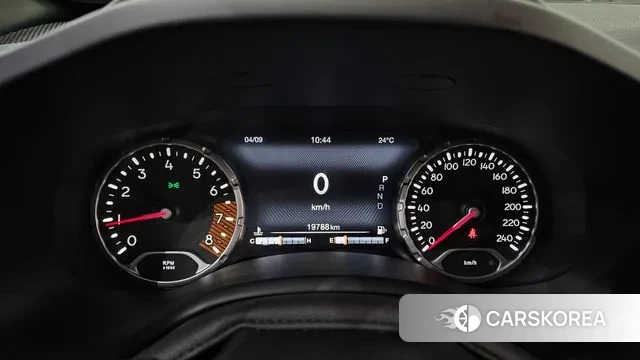 Jeep Renegade id 3115511 из Кореи 18