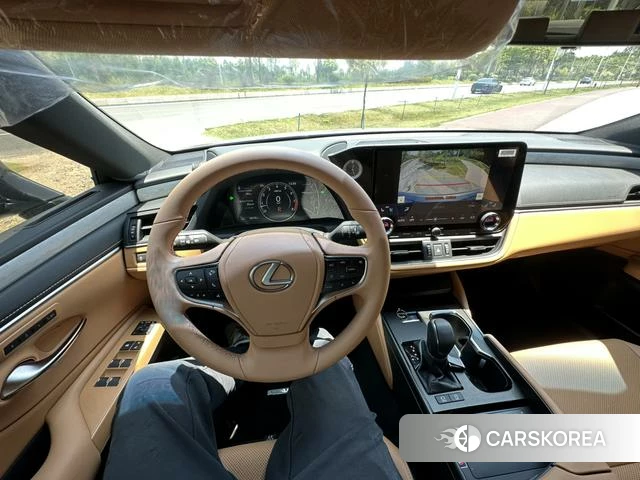 Lexus ES id 4301839 из Китая 11