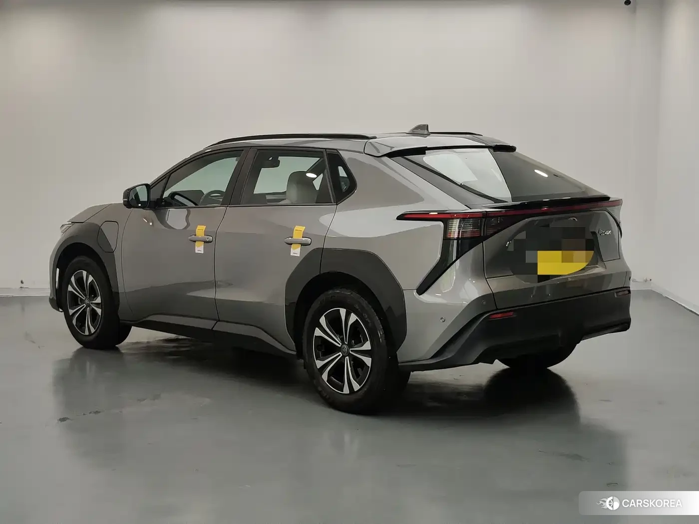 Toyota bZ4X id 4680608 из Китая 16
