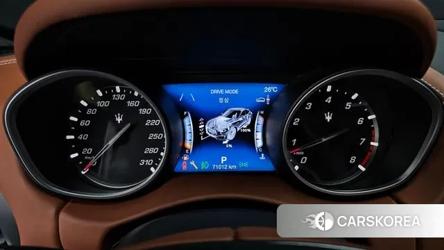 Maserati Levante id 3077003 из Кореи 18