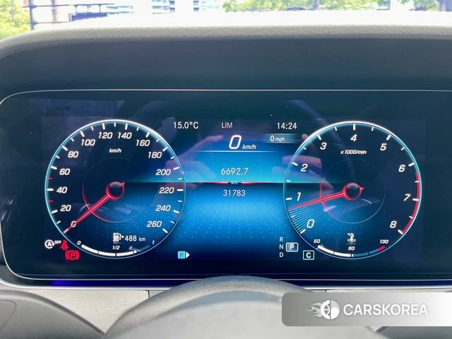 Mercedes-Benz E-class id 4272560 из Китая 17