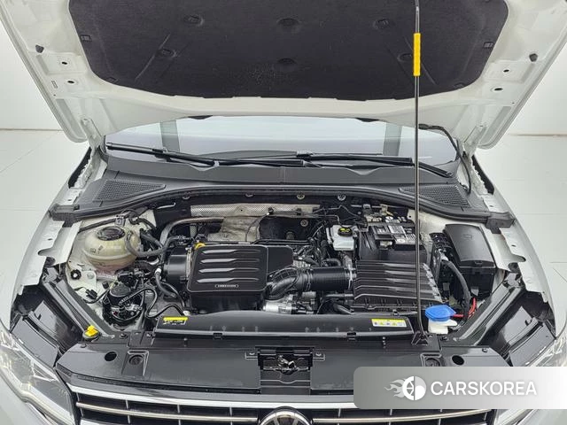Volkswagen Bora id 4235030 из Китая 19