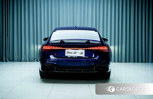 Audi A7 id 4393329 из Китая 8