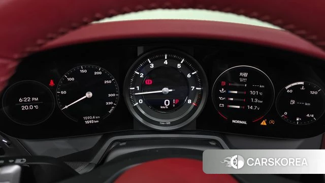 Porsche 911(992) id 4292092 из Кореи 18
