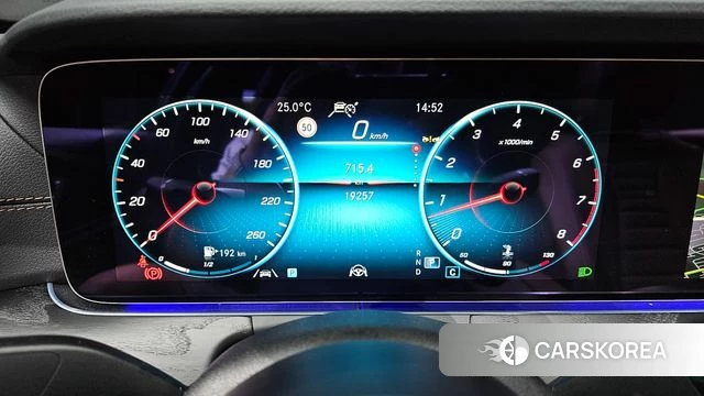 Mercedes-Benz E-Class W213 id 4792530 из Кореи 31