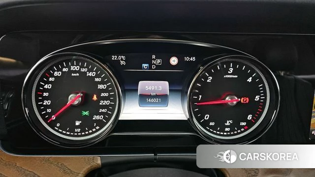 Mercedes-Benz E-Class W213 id 3942580 из Кореи 18