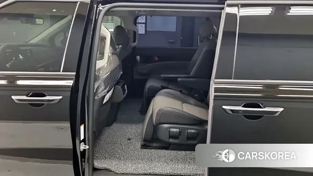 Kia The New Carnival 4th Generation id 3689728 из Кореи 16