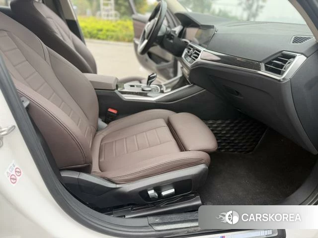 BMW 3 series id 4271263 из Китая 8