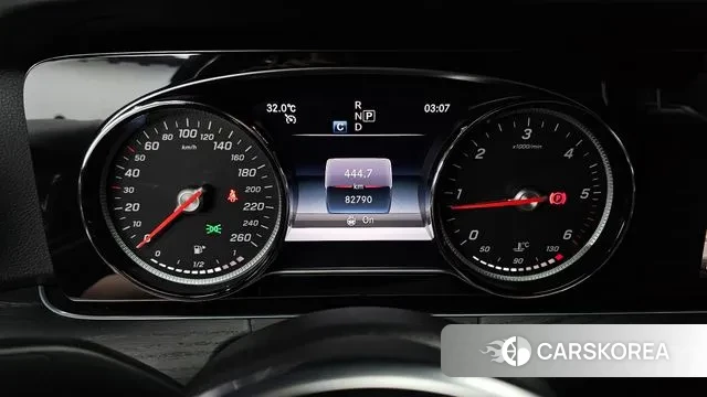 Mercedes-Benz E-Class W213 id 3055551 из Кореи 18