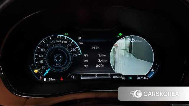 Genesis GV70 id 4179632 из Кореи 19