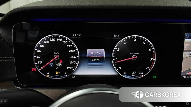 Mercedes-Benz E-Class W213 id 4502265 из Кореи 32