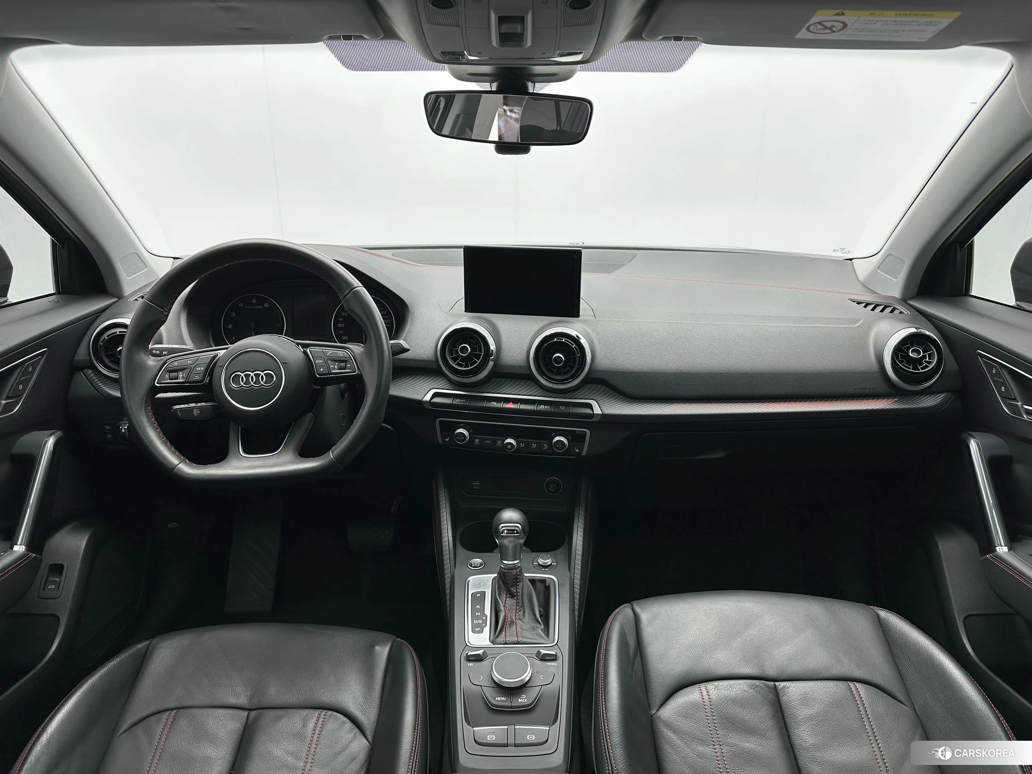 Audi Q2L id 4407288 из Китая 17