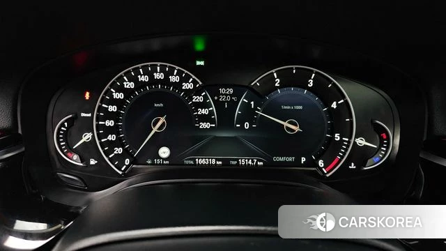 BMW 5 Series (G30) id 4326041 из Кореи 18