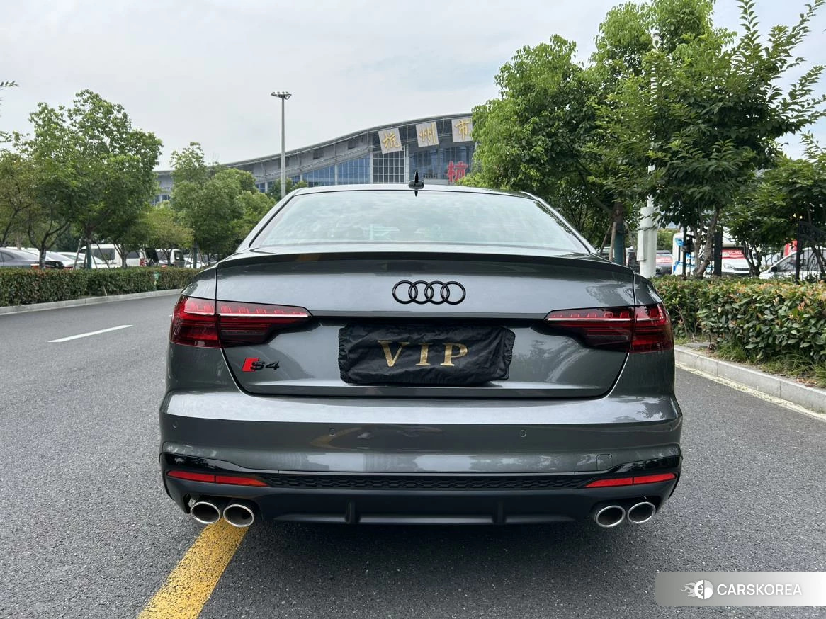 Audi S4 id 4514903 из Китая 14
