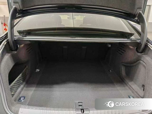 Audi A6L id 4392089 из Китая 15