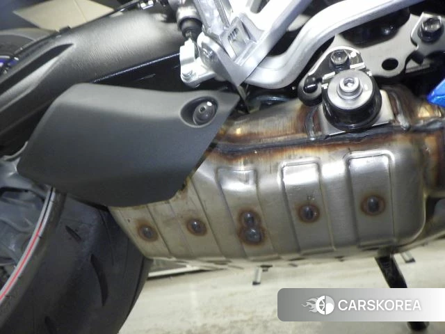 Suzuki GSX-8R id 4183597 из Японии 22