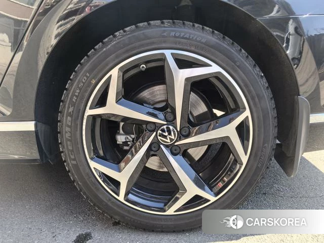 Volkswagen Magotan id 4207982 из Китая 19