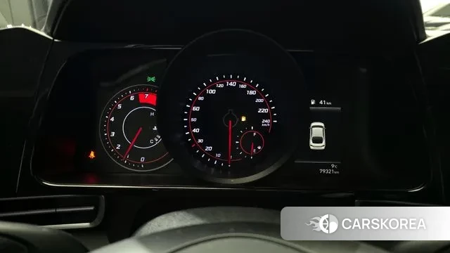 Hyundai Avante (CN7) id 3378902 из Кореи 18