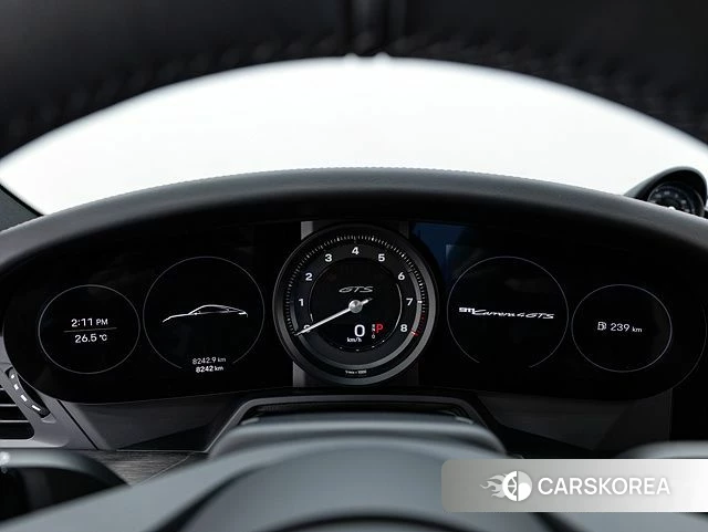 Porsche 911(992) id 4640473 из Кореи 17