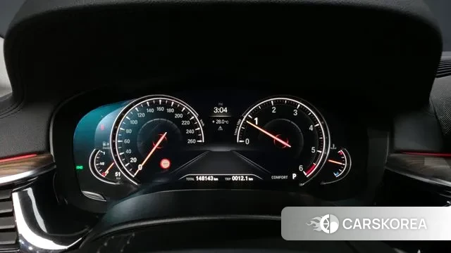 BMW 5 Series (G30) id 3055669 из Кореи 18