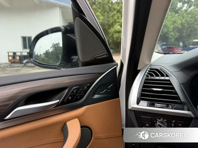 BMW X3 id 4333682 из Китая 11