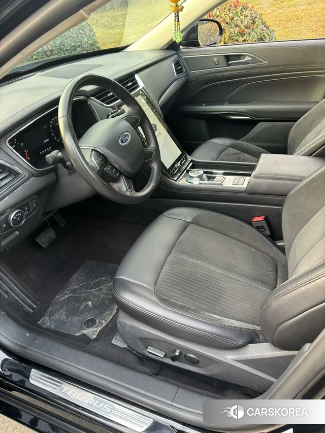 Ford Taurus id 4241661 из Китая 17