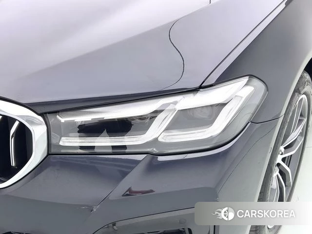BMW 5 series PHEV id 4261668 из Китая 18