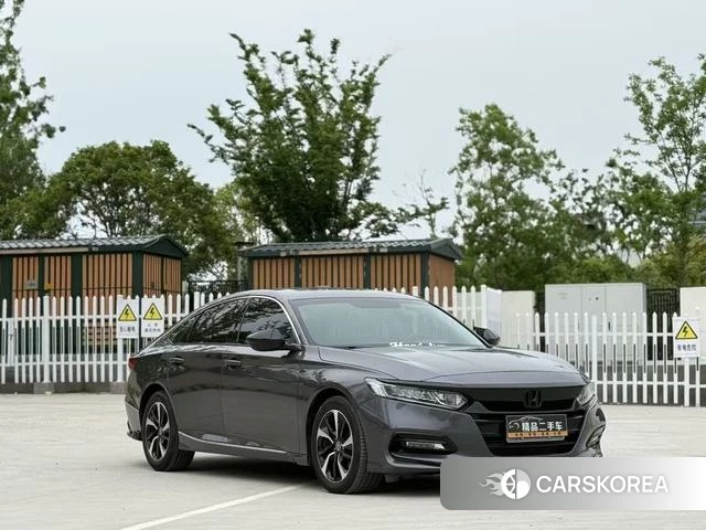 Honda Accord id 4334845 из Китая 18