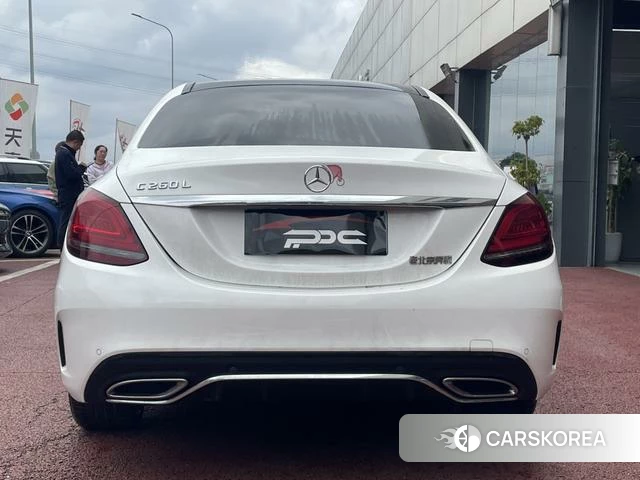 Mercedes-Benz Class C id 4255861 из Китая 9