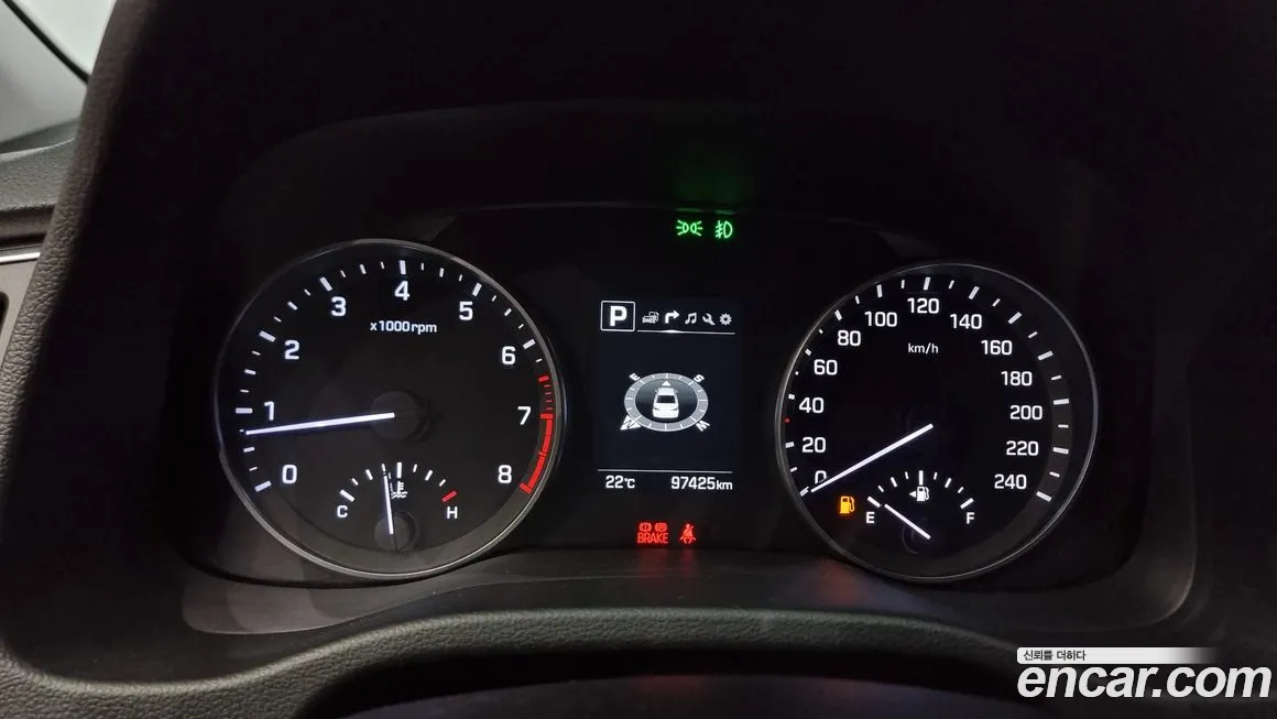 Hyundai Avante AD id 2028615 из Кореи 18