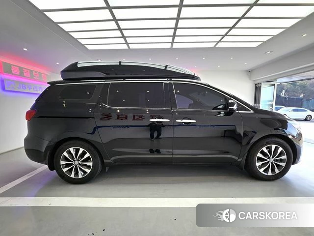Kia All New Carnival id 3792090 из Кореи 18