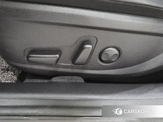 Hyundai The New Grandeur IG Hybrid id 3561690 из Кореи 18