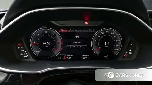 Audi Q3 (F3) id 2998539 из Кореи 18